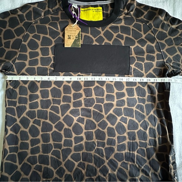 Descendant of Thieves Shirt Mens L ASO Justin Bieber Alternative Giraffe Indie - Picture 6 of 15